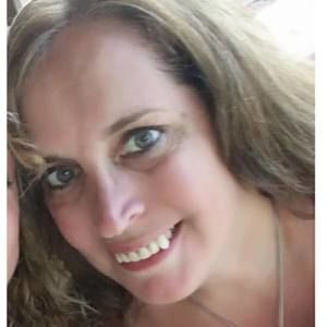 Meet your Posher, Cynthia